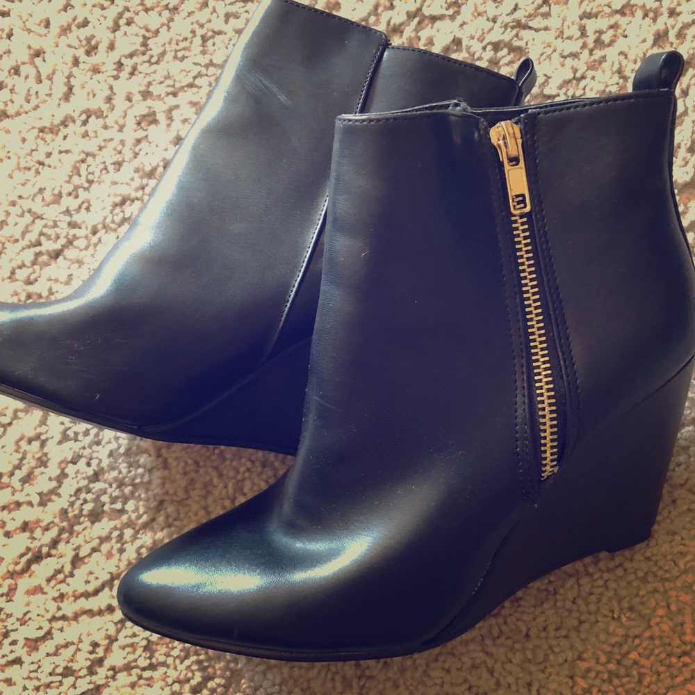 Forever 21 Pointed Toe Ankle Boot Wedge Heel
